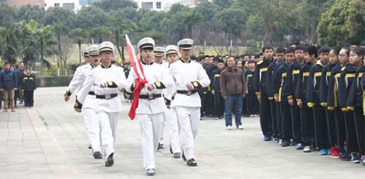  中学部开学典礼 