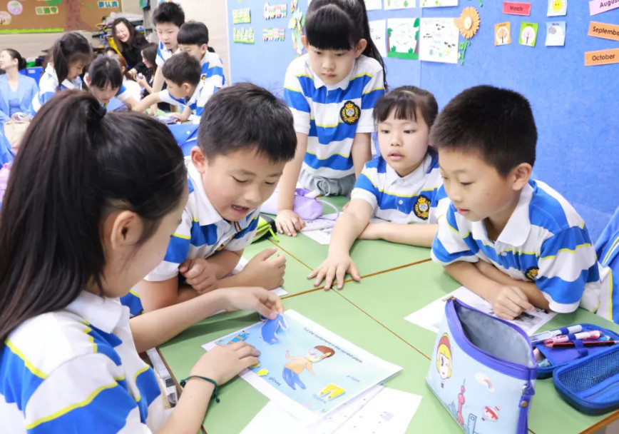 新课标视域下，聚焦课堂的生动与生长—中国部·小学家长开放日活动