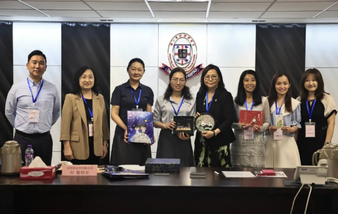 川港携手，共绘基础教育新蓝图——成都美视师一学校代表团赴港交流