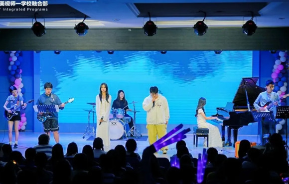 融合部中学丨燃动青春,艺彩纷呈——2026 Pop Show精彩回顾